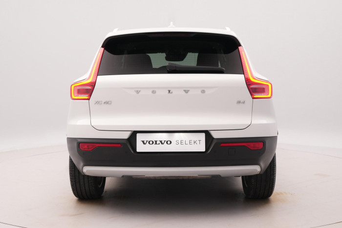 Volvo XC40 B4 MOMENTUM AUT NAV 2.0 Momentum