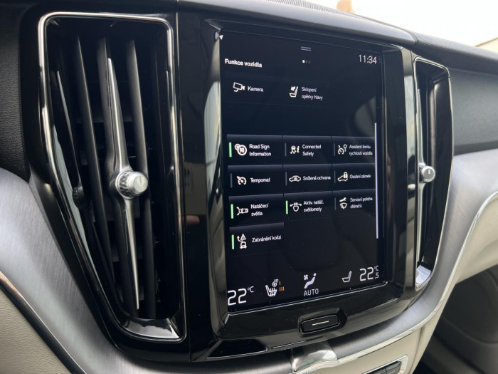 Volvo XC60 B4 MOMENTUM Aut 1.maj. 2.0 Momentum