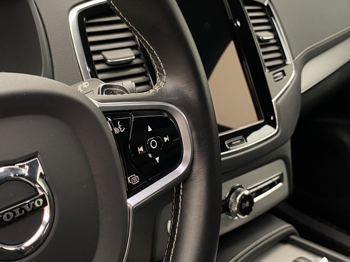 Volvo XC90 B5 AWD R-DESIGN AUT CZ