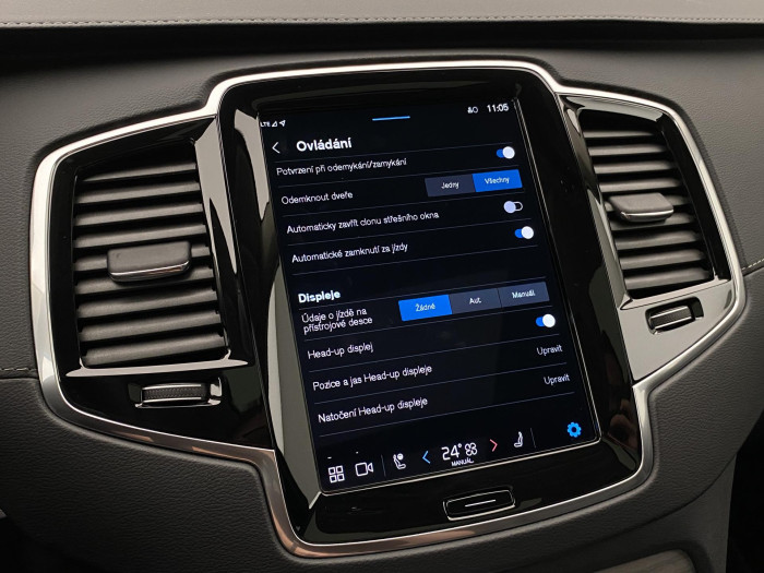 Volvo XC90 B5 AWD PLUS BRIGHT REZERVACE