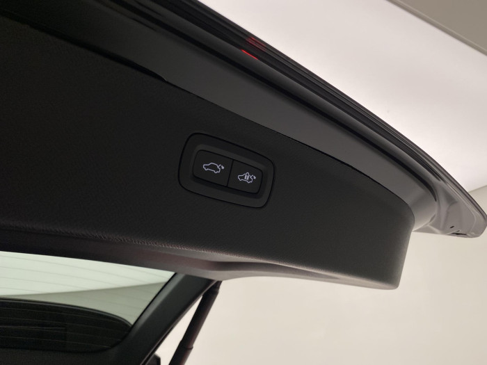 Volvo XC90 B5 AWD AUT BRIGHT PLUS 7míst