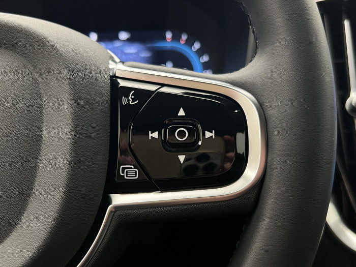 Volvo V60 CC B5 AWD PLUS BRIGHT AUT