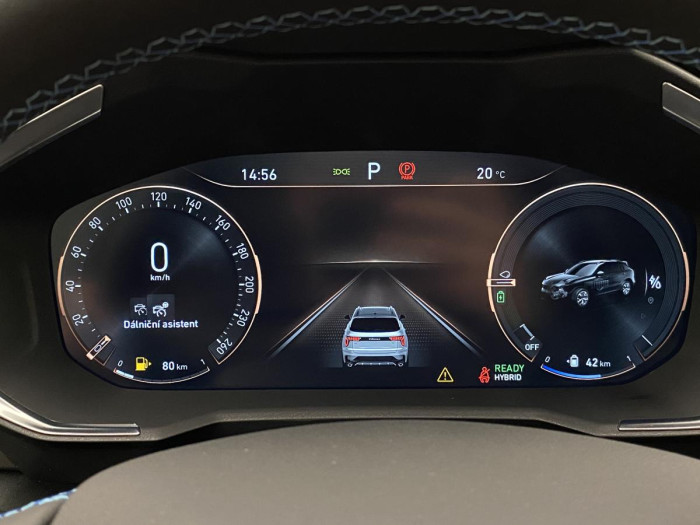 Lynk & Co 01 PHEV DCT AUT REZERVACE