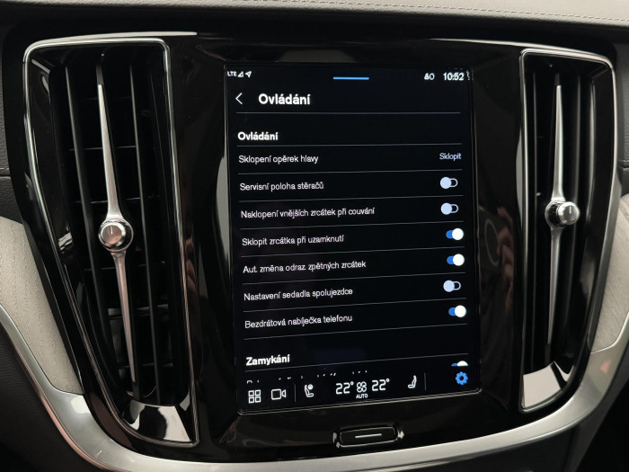 Volvo V60 CC B5 AWD ULTIMATE AUT 1.maj. 2.0 CC CC