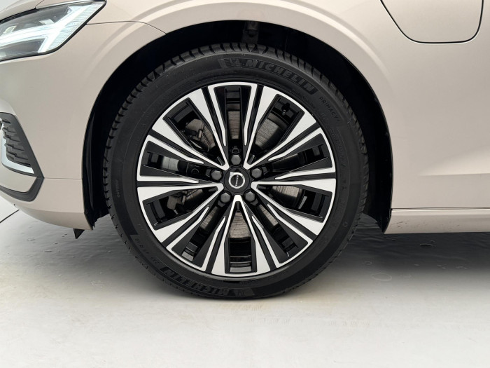 Volvo S60 T8 AWD RECHARGE CZ 1.maj