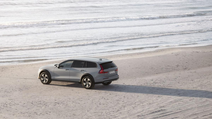 Volvo V60 B4 AWD AUT CROSS COUNTRY CORE