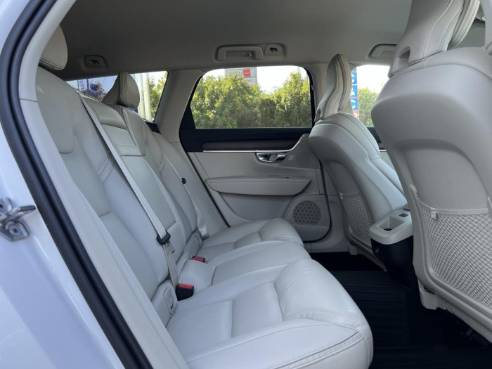 Volvo V90 CROSS COUNTRY D4 AWD Aut 2.0 d
