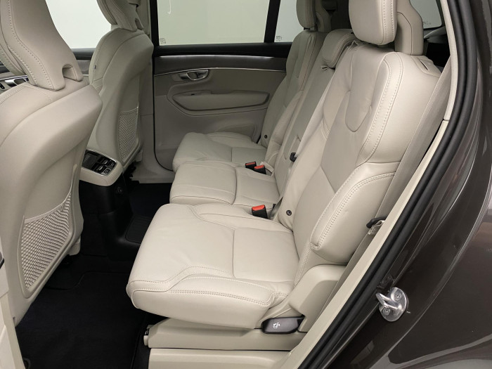 Volvo XC90 T8 AWD RECHARGE BRIGHT PLUS 7m