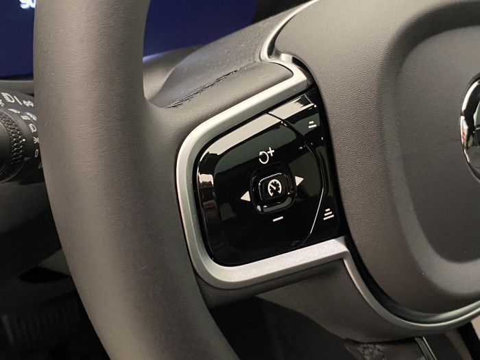 Volvo V60 B4 AUT DARK PLUS