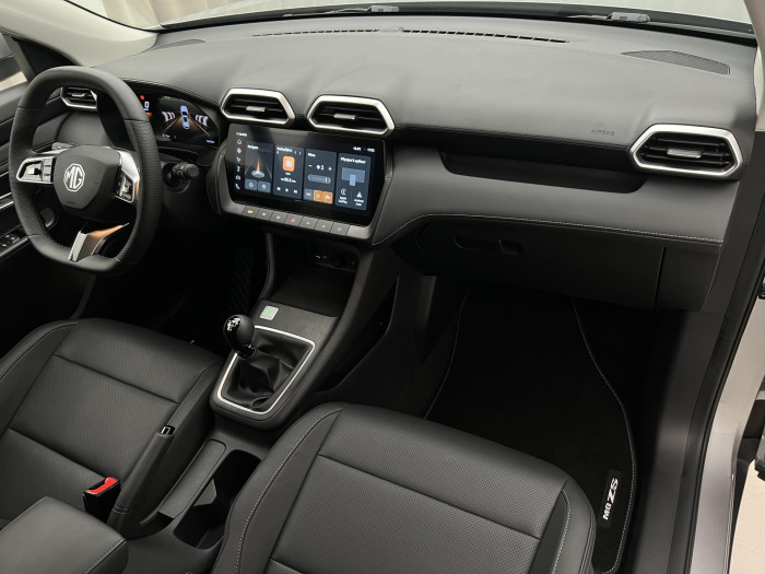 MG ZS 1.5 ICE ELEGANCE CZ 1.maj. 1.5 Elegance