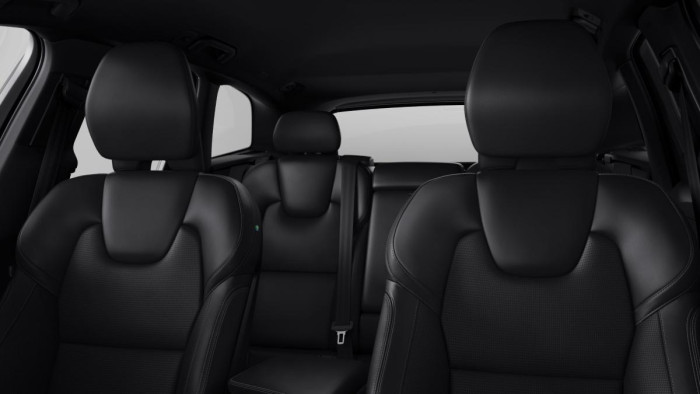 Volvo XC60 B5 AWD AUT PLUS BLACK EDITION 2.0 Plus Edition