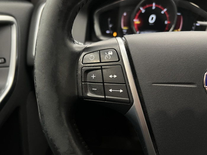 Volvo XC60 D4 SUMMUM AUT 2.0 d Summum