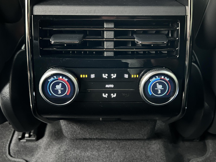 Land Rover Range Rover Sport D300 DYNAMIC HSE AWD Aut 3.0 d Dynamic