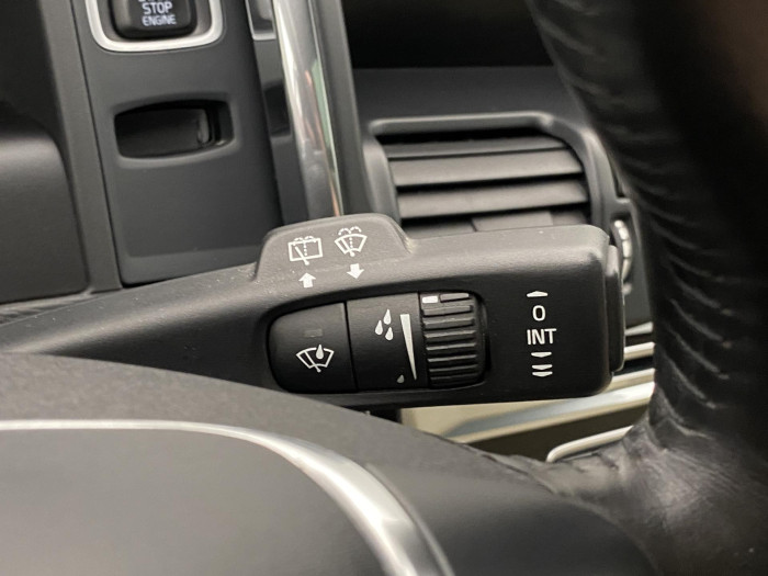 Volvo XC60 D5 AWD SUMMUM AUT CZ 2.4 d Summum