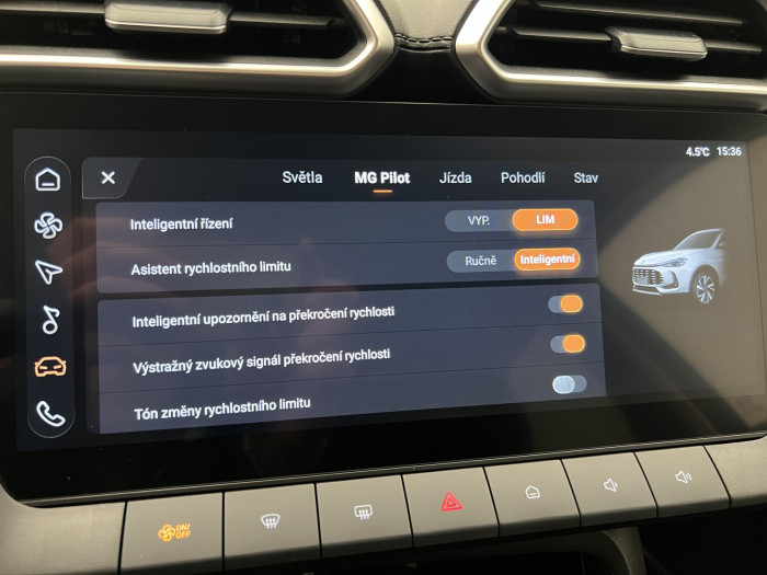 MG ZS 1.5 ICE ELEGANCE CZ 1.maj. 1.5 Elegance