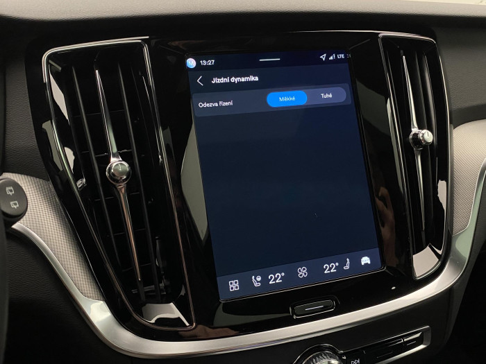 Volvo V60 B4 AUT DARK PLUS