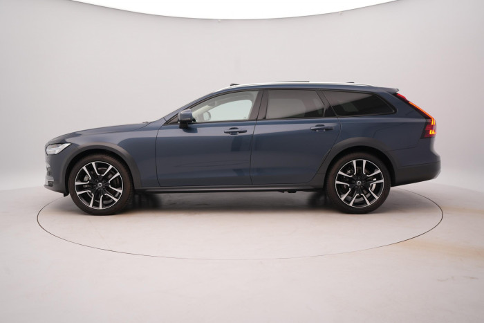 Volvo V90 CC B4 AWD PLUS REZERVACE