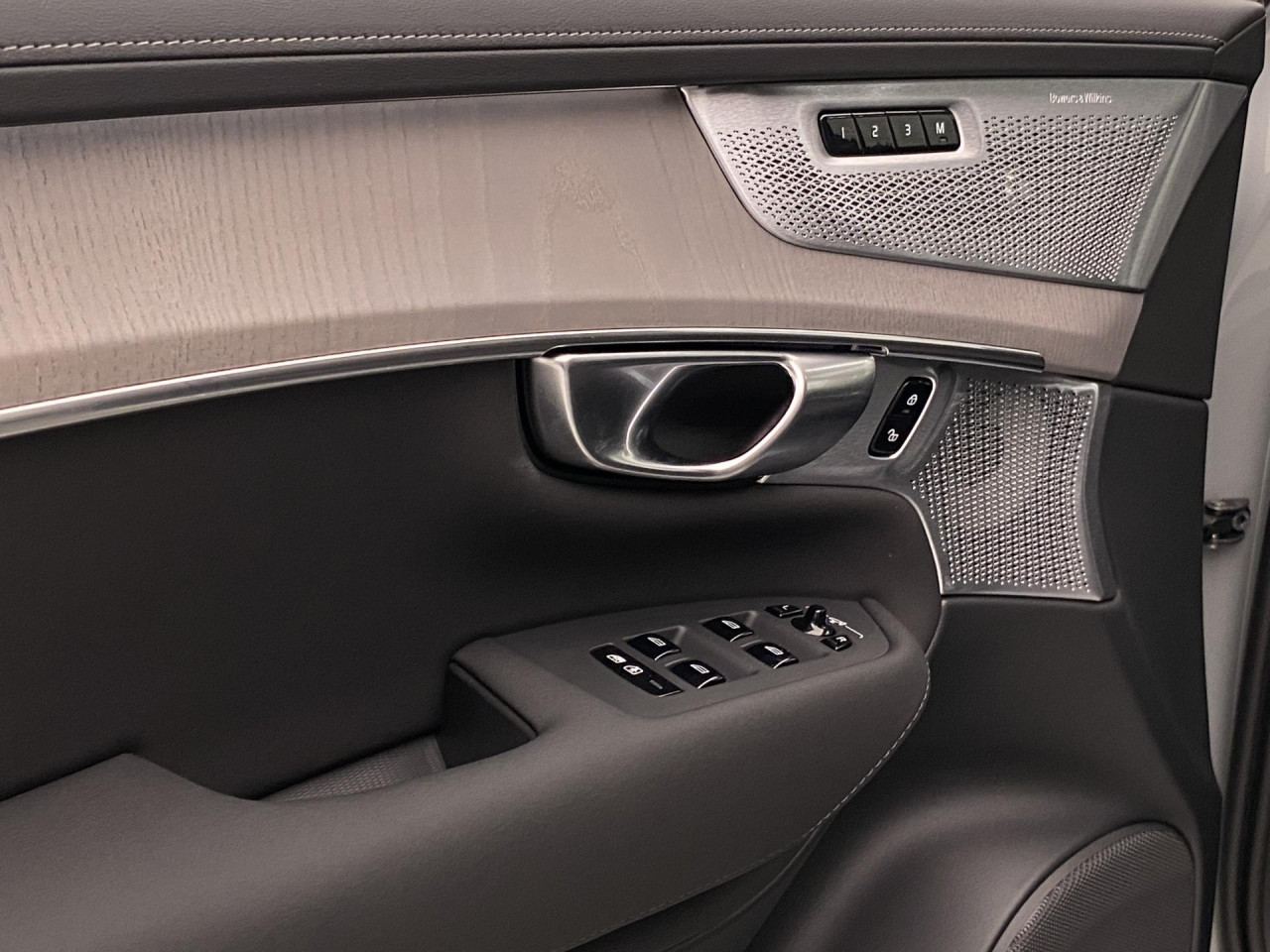 Volvo XC90 T8 AWD RECHARGE BRIGHT PLUS 7m