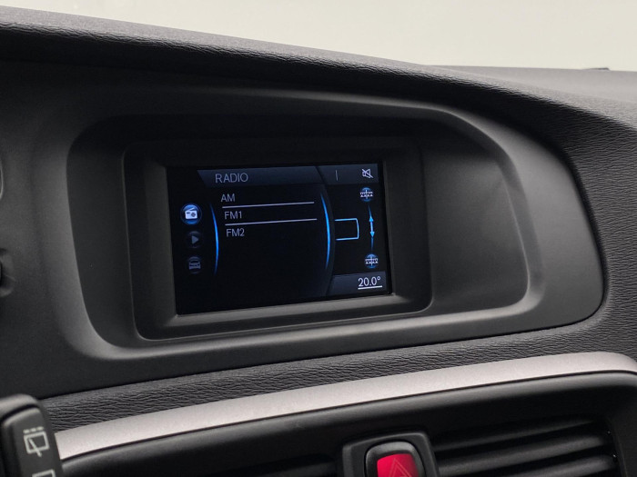 Volvo V40 T2 KINETIC CZ