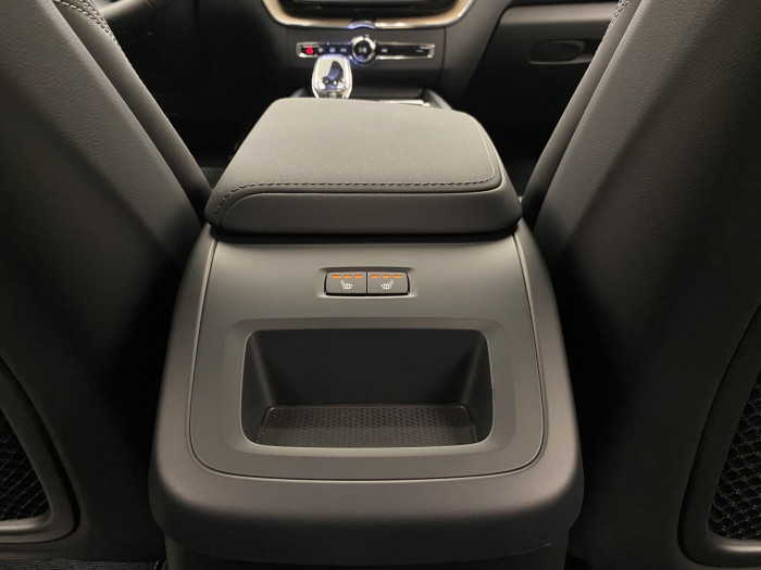 Volvo XC60 T6 AWD AUT DARK PLUS