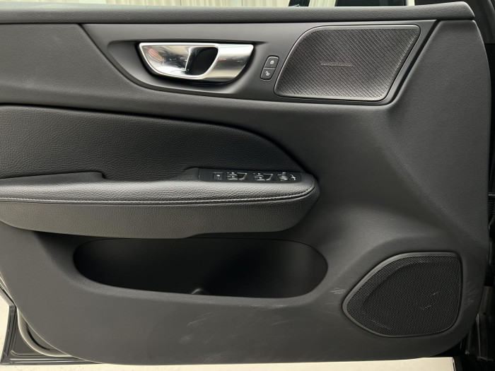 Volvo V60 B4 MOMENTUM PRO AUT 1.maj. 2.0 Momentum