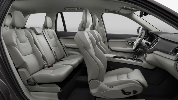 Volvo XC90 B5 AWD AUT BRIGHT PLUS 7-míst 2.0 Plus