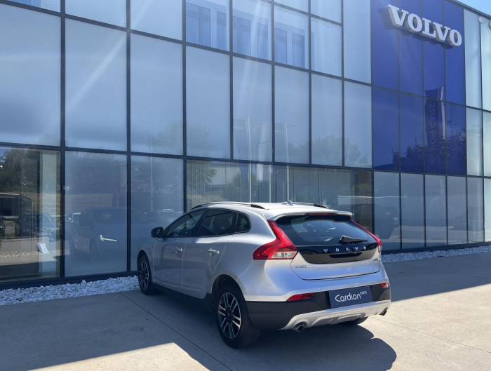 Volvo V40 CROSS COUNTRY D3 MOMENTUM 2.0 d Momentum