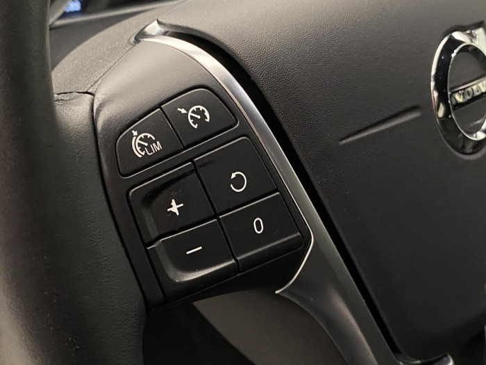 Volvo V40 D2 MOMENTUM AUT 2.0 d Momentum