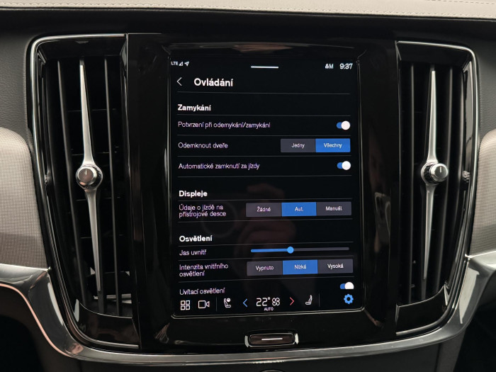 Volvo S90 B5 AWD BRIGHT PLUS CZ 1.maj.