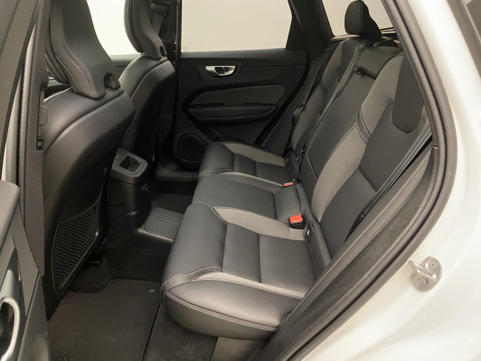 Volvo XC60 T6 AWD PLUS RECHARGE AUT 1.maj