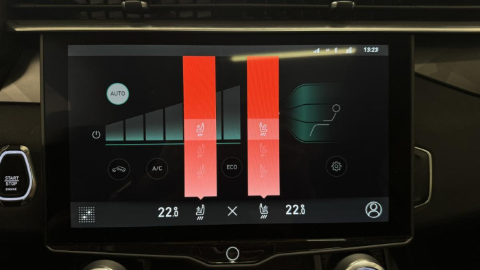 Lynk & Co 01 PHEV DCT AUT 1. maj.