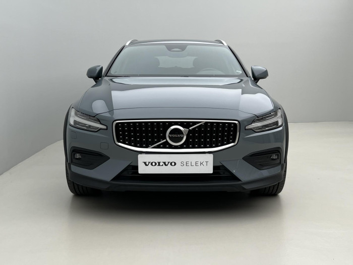 Volvo V60 CROSS COUNTRY B4 AWD Aut 1.maj
