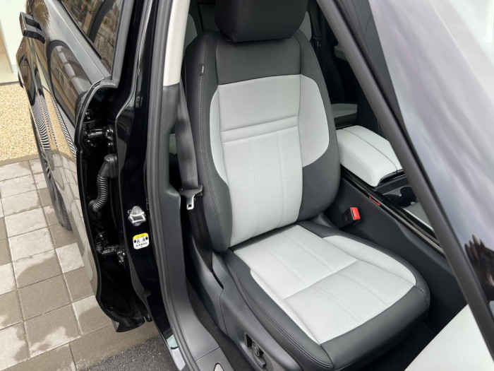 Land Rover Range Rover Evoque P250 DYNAMIC SE AWD Aut 2.0 Dynamic SE