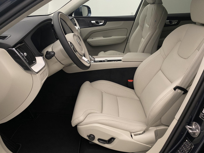 Volvo XC60 B5 AWD AUT BRIGHT ULTRA