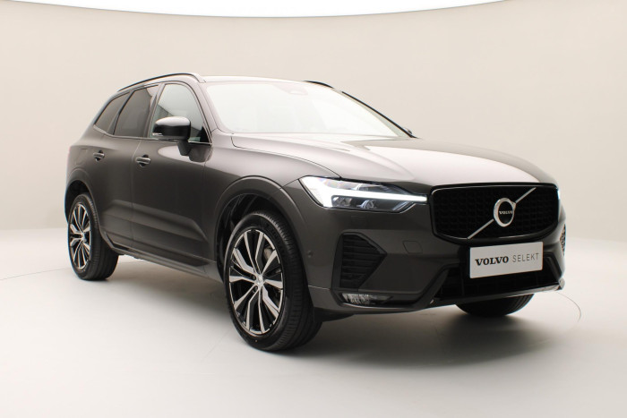 Volvo XC60 B5 AWD ULTRA DARK AUT CZ 1.maj