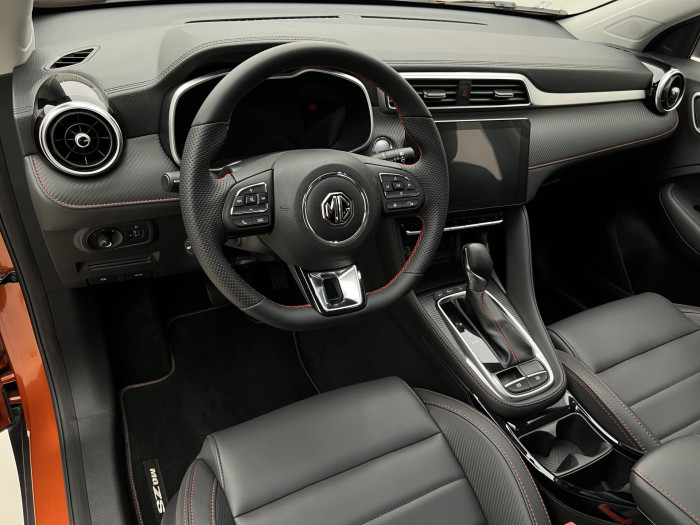 MG ZS 1.0T EXCLUSIVE AUT  REZERVACE 1.0 Exclusive