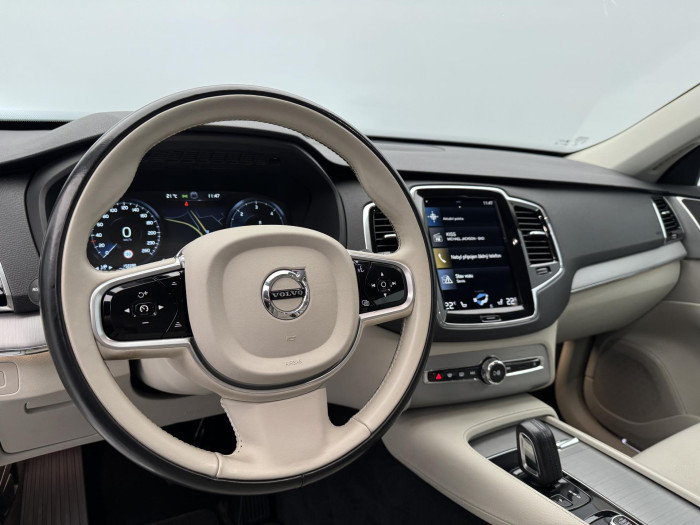 Volvo XC90 B5 AWD MOMENTUM PRO CZ 2.0 Momentum