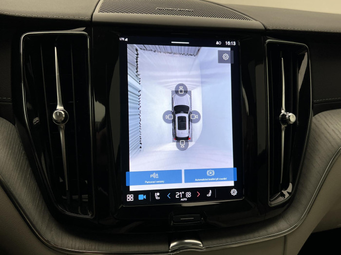 Volvo XC60 T6 AWD RECHARGE ULTRA DARK AUT