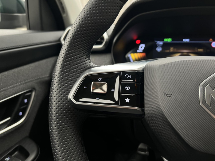 MG ZS 1.5 EMOTION HYBRID+ AUT CZ