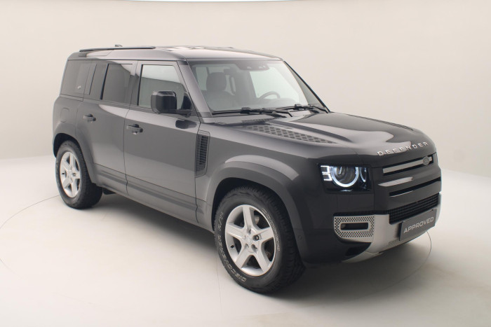 Land Rover Defender 110 D250 SE AWD AUT REZERVACE 3.0 d SE