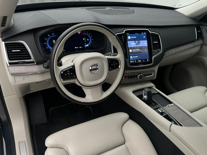 Volvo XC90 B6 AWD PLUS BRIGHT 7MÍST CZ