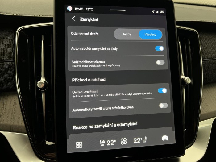 Volvo XC90 T8 AWD RECHARGE ULTRA DARK AUT