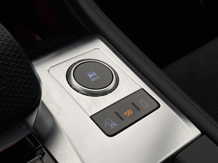 Jaguar F-Pace SVR 575 EDITION REZERVACE 5.0 Edition