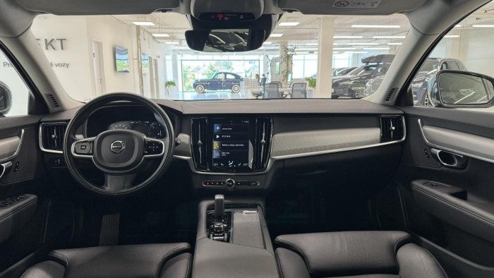 Volvo V90 B4 MOMENTUM PRO AUT 2.0 Momentum
