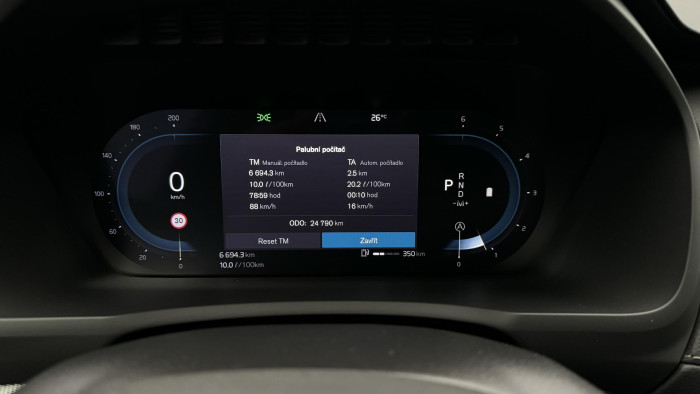 Volvo XC90 B5 AWD ULTIMATE REZERVACE