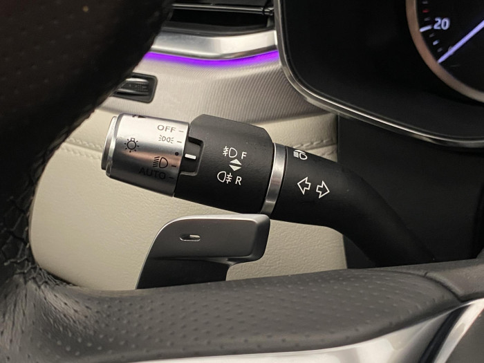 Jaguar F-Pace P250 AWD R-DYNAMIC REZERVACE 2.0 Dynamic