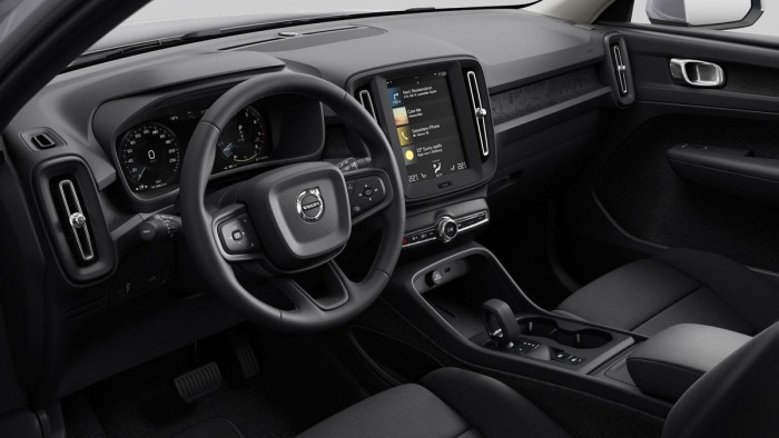 Volvo XC40 T2 AUT ESSENTIAL