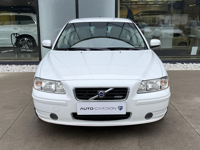 Volvo S60 2.4i MOMENTUM CZ 2.4 i Momentum