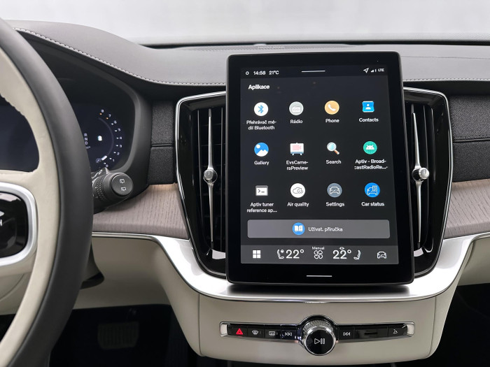 Volvo XC90 B5 AWD AUT DARK PLUS 7 míst