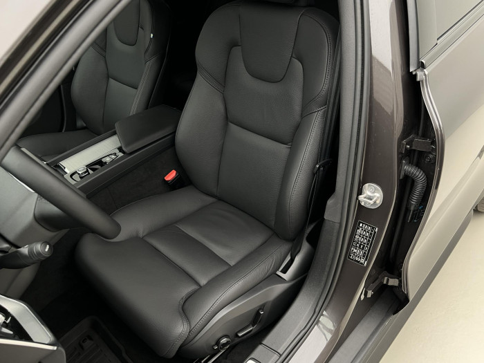 Volvo V60 CC B5 AWD PLUS BRIGHT AUT